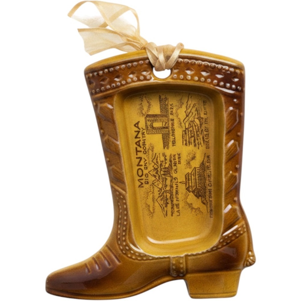 Vintage Montana Big Sky Country Cowboy Boot Ceramic Souvenir Ashtray Japan Brown